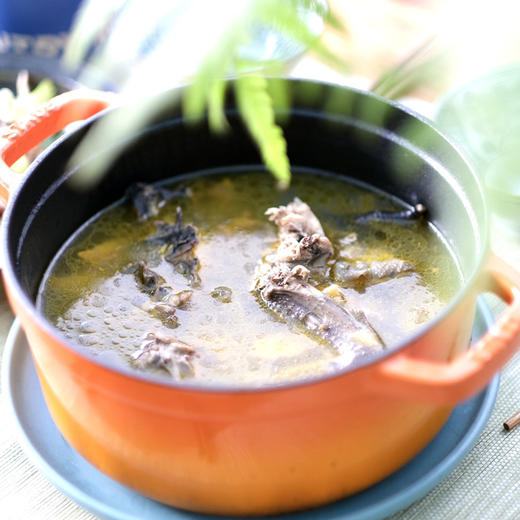 【精品五黑鸡母鸡山林散养两年以上】砂锅伴侣鸡汤清澈不浑浊口感紧实不柴（处理后每只净重1.75~2.1斤） 商品图10