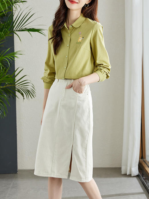 【1件83折】趣味小熊绣花纯棉衬衫女时尚减龄文艺清新长袖衬衣秋装新品 商品图4