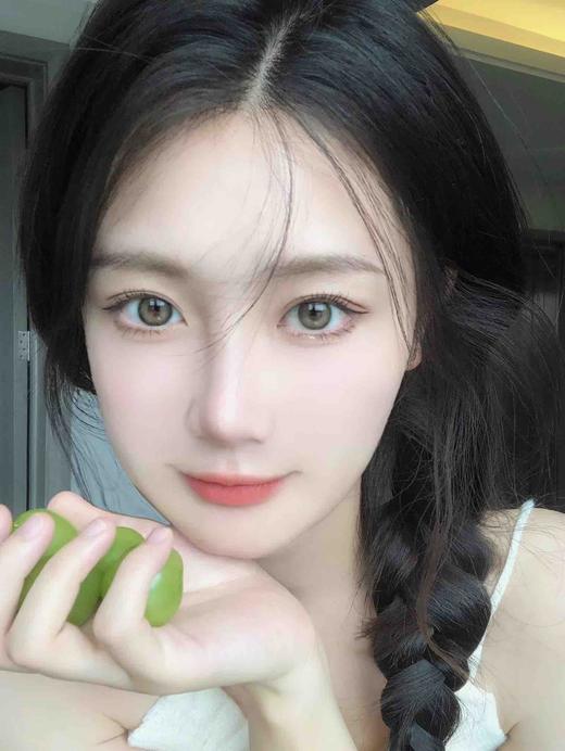 【日抛】初恋青提Bollycon  中直径14.2 着色直径13.1 (同品牌多盒更划算，选款色板在详情页内）绿色美瞳 商品图0