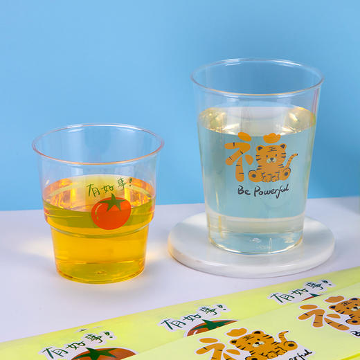 【插画师 洪胖豆花 x 喇叭花 联名航空杯】虎虎生威福虎杯&柿柿如意好事杯 创意不干胶贴纸 商品图2