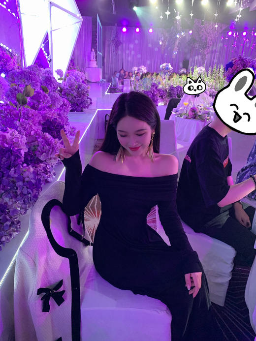 Read Nameless /露肩小黑裙 商品图8