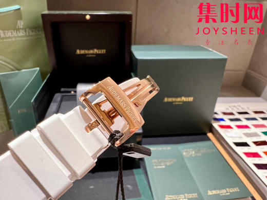 AP爱彼皇家橡树系列67601 女士石英腕表 商品图9