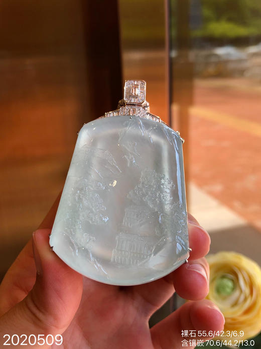 2020509，玻璃山水牌吊坠。具体价格微信咨询 商品图5