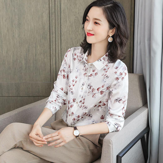 ASE-L6616重磅真丝衬衫女桑蚕丝早秋薄款上衣宽松时尚洋气印花长袖衬衣 商品图2
