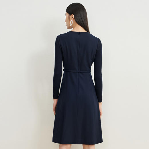 EITIE爱特爱冬季圆领收腰显瘦通勤连衣裙6807531（注意要干洗） 商品图10