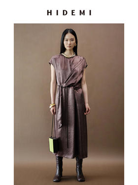 HIDEMI 波纹微褶醋酸绑带设计感连衣裙