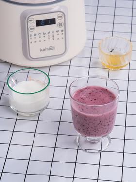 蓝莓奶昔制作方法