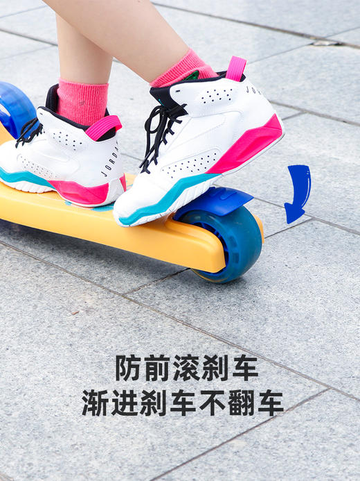 【K姐推荐】【重力感应转向，安全不侧翻】GWIZ顽学儿童滑板车滑滑车男女孩踏板宽轮溜溜车3-9岁 商品图4