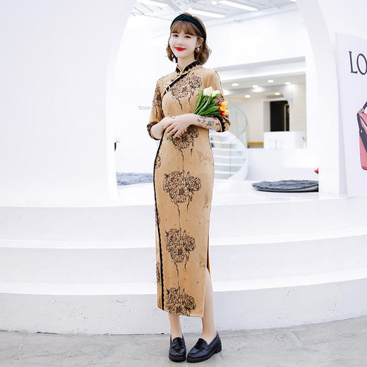 ZAYS-529新款秋冬麂皮绒蕾丝边长旗袍日常演出走秀大码七分袖改良旗袍 商品图2