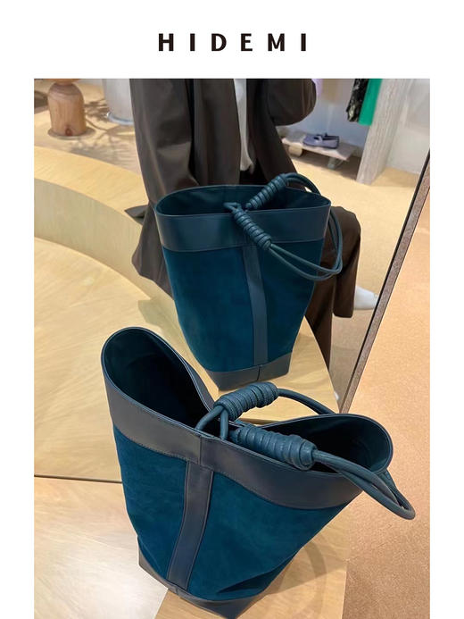 HIDEMI 麂皮水桶包中号 棕色/黑色/普鲁士蓝 商品图6