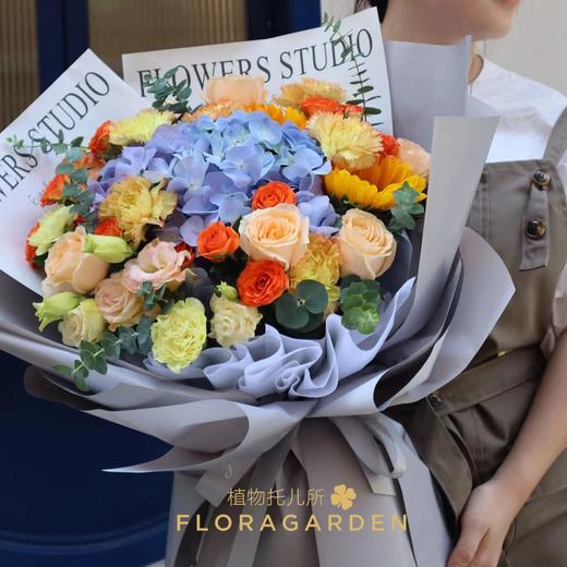 感恩有你 向日葵玫瑰鲜花花束款式四 商品图0