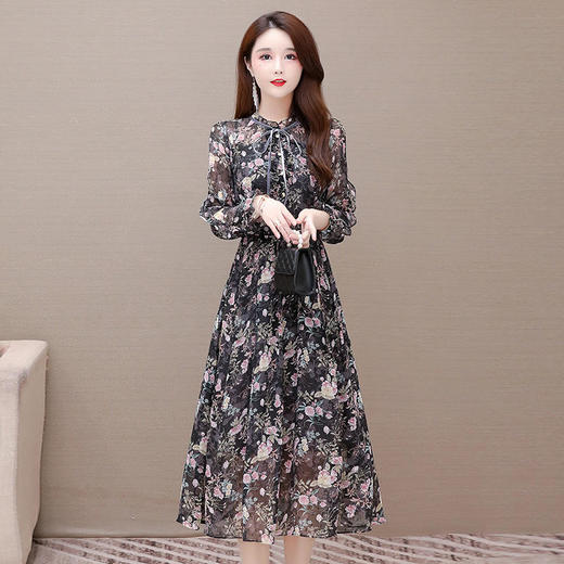 QYM-XQD-X9117-L新款时尚优雅气质修身圆领长袖中长款印花连衣裙 商品图0