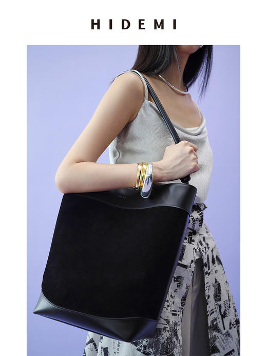 HIDEMI 麂皮水桶包中号 棕色/黑色/普鲁士蓝 商品图4