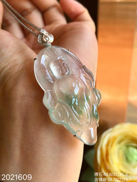 2021609，高冰飘翠观音吊坠，49999