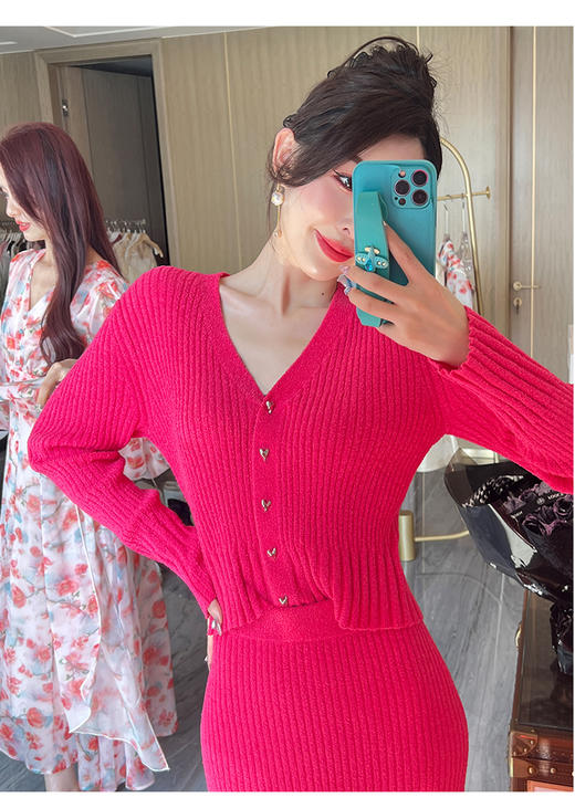 BeQueenStory【针织套装】 甜美修身开衫包臀裙针织套装 商品图4