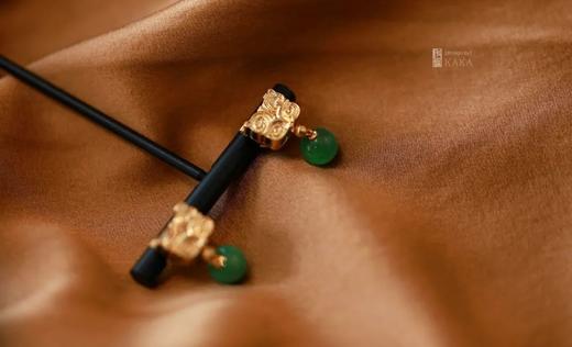 狮狮如意|神兽香盒绿珠子耳环 商品图4