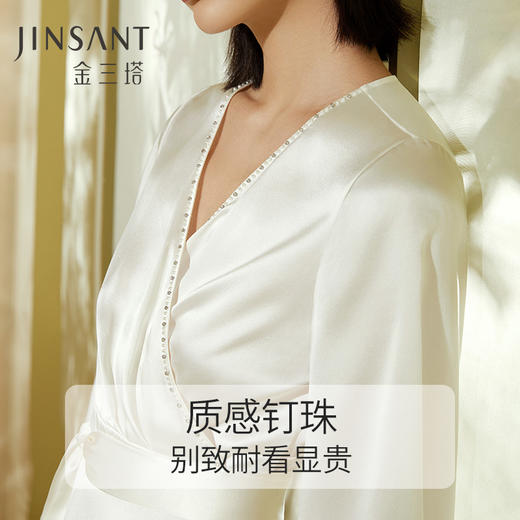 金三塔19姆米重磅100%桑蚕丝真丝钉珠时尚美背红色婚庆本命年睡袍 YSFCA101 商品图2