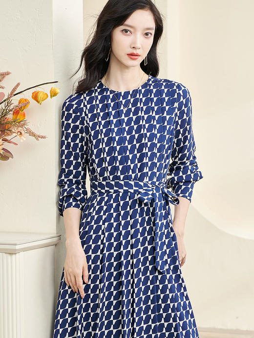 剩S 米思阳2024秋季新款时尚印花宽松长袖大摆裙系带中长款连衣裙2914 商品图1