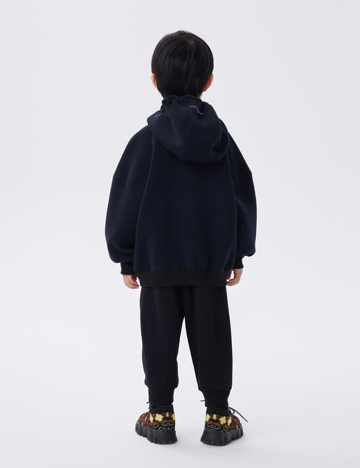 JNBY  22年秋款   棉质连帽系扣开襟卫衣  1M8411910 商品图6