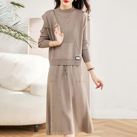 HR WM78879秋装气质毛衣搭配裙子两件套装 商品图0