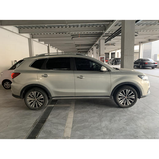 荣威 RX5新能源 ERX5 EV400 电动互联网至尊版 【长租-北京】 商品图3