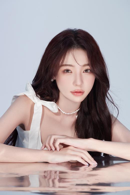 坚果力NUTNUTLOOK小鹿晕晕 14.5mm中大直径高光美瞳隐形眼镜 白狮旗下自营品牌赠送伴侣盒  半年抛2片 商品图5