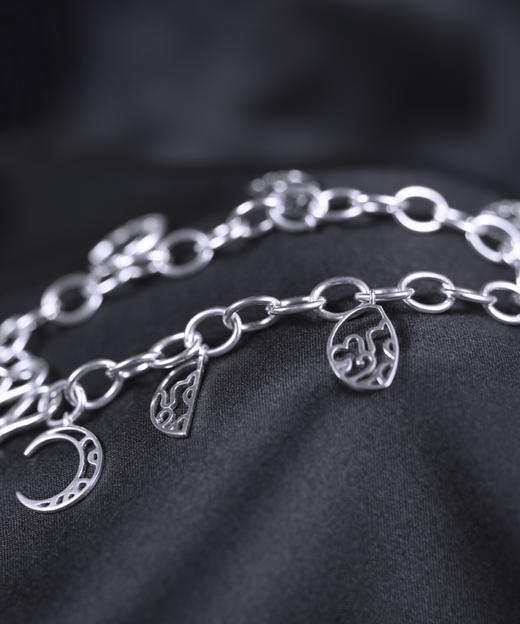 「月」云南925银手链 商品图0