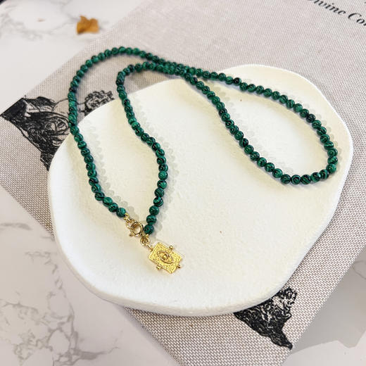 订购7周到｜Barbóra-Eye-孔雀石 眼睛金币 项链［希腊设计师] 商品图2