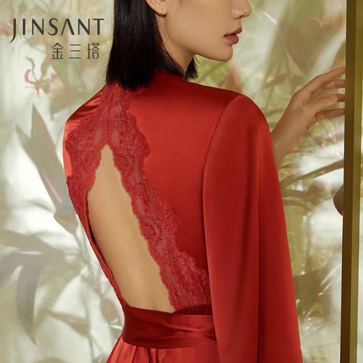 金三塔19姆米重磅100%桑蚕丝真丝钉珠时尚美背红色婚庆本命年睡袍 YSFCA101 商品图1