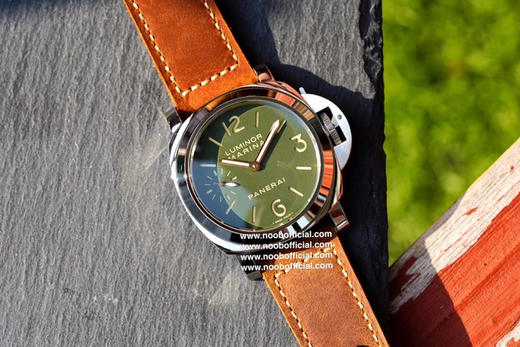 『44和46毫米』NOOB出品 NV12版沛纳海00911——限量发售200枚，此款沛纳海是PAM官方为粉丝出的最后一枚表，拥有超凡的纪念意义。
【壳套】购买正品一比一定制开模：
壳型，镜面抛光无死角 商品图12