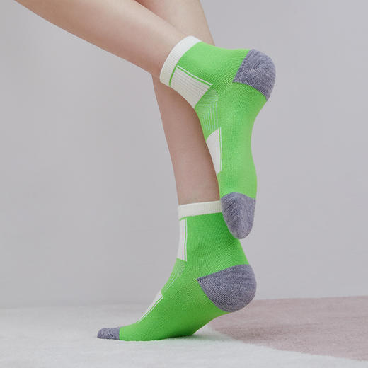 Threegun三枪 羊毛休闲中筒女袜(1双装)-91126Z031 商品图2