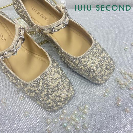 IUIU SECOND22年秋季新款满钻休闲单鞋 U22CE37531 商品图3