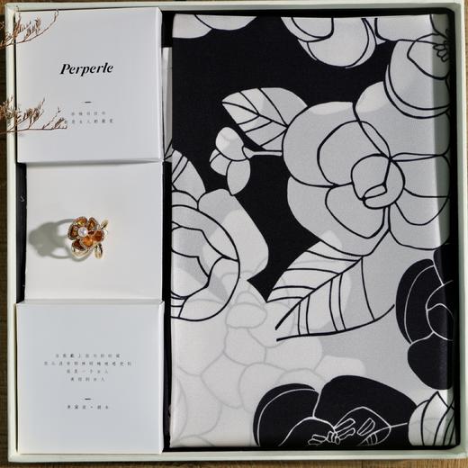 【甄珠贝】高档70*70cm桑蚕丝丝巾和珍珠丝巾扣礼盒套装 商品图9