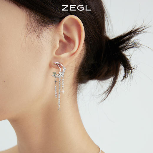 ZEGL设计师晶蝶愈心系列蝴蝶星月耳环女高级感流苏耳钉银针耳饰品 商品图6