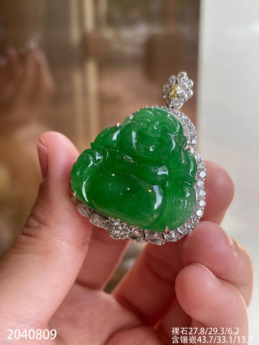 2040809，冰艳绿佛公吊坠。具体价格微信咨询 商品图5