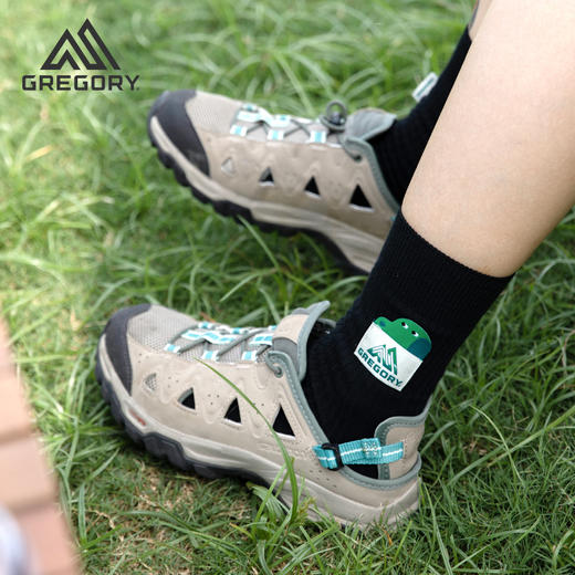 GREGORY x TYAKASHA 格里高利联名款 男女袜中筒袜时尚简约长袜 商品图0