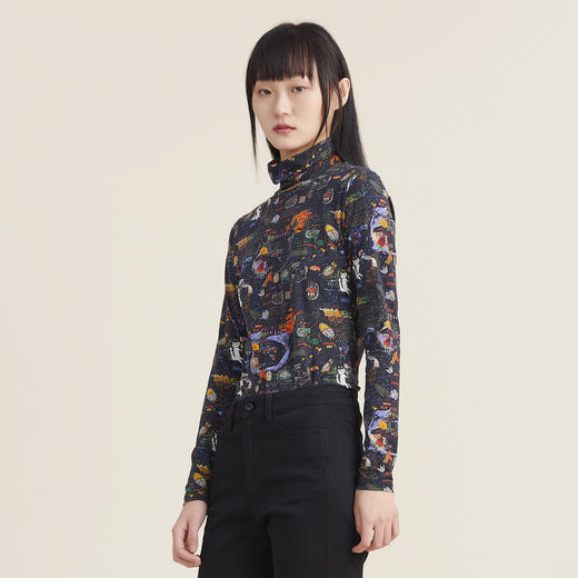 谜底休闲花色长袖半高领T恤女2022秋新款打底衫内搭上衣223MT1026 商品图1