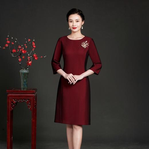 妈妈婚庆婚宴礼服 高贵优雅显瘦时尚喜婆婆妈妈婚宴礼服TQ8802 商品图5