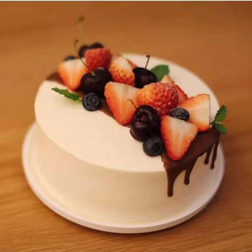 巧克力车厘子缤纷乐蛋糕 商品图0