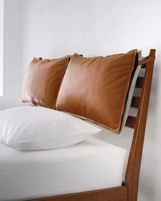 伽罗 JALO 皮靠垫款北欧MCM风格樱桃木木床(M02)+床头柜 商品图2