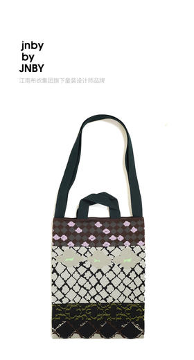 JNBY  22年秋款  多彩印花单肩包 6M8L10610