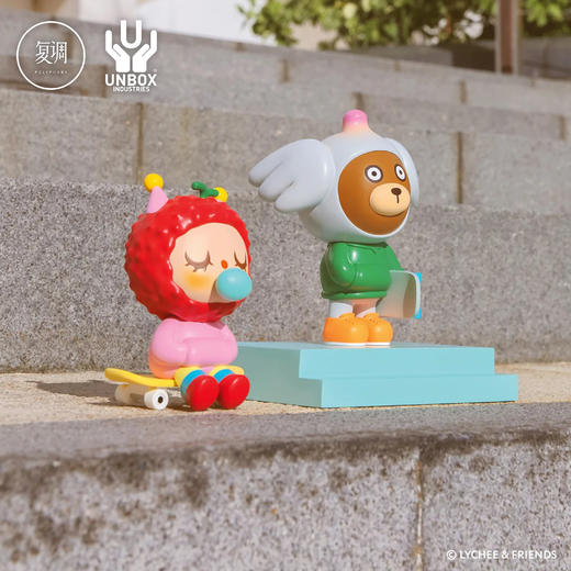 现货 LYCHEE & FRIENDS荔枝熊家族 商品图0