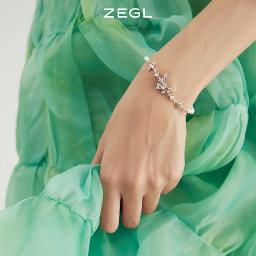 ZEGL设计师晶蝶愈心系列蝴蝶四芒星手链女ins小众设计仿珍珠手饰 商品图3