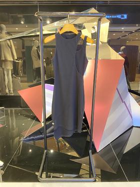 无袖拼接连衣裙