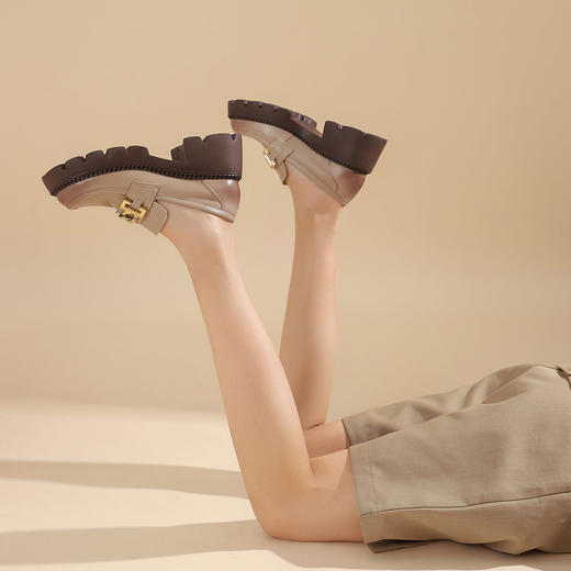 西村名物2022年夏新款复古英伦风JK小皮鞋厚底真皮一脚蹬乐福鞋女单鞋T22AM11061 商品图0