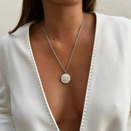北京仓｜Gigi Paris-Chanel-白色 中古纽扣 项链［法国设计师］ 商品图2