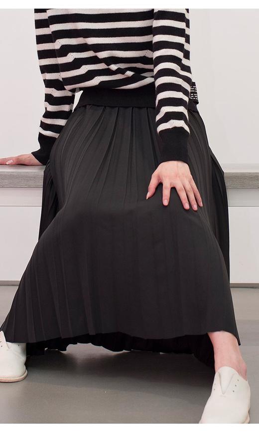 2楼名邦服饰黑色百褶裙 商品图2