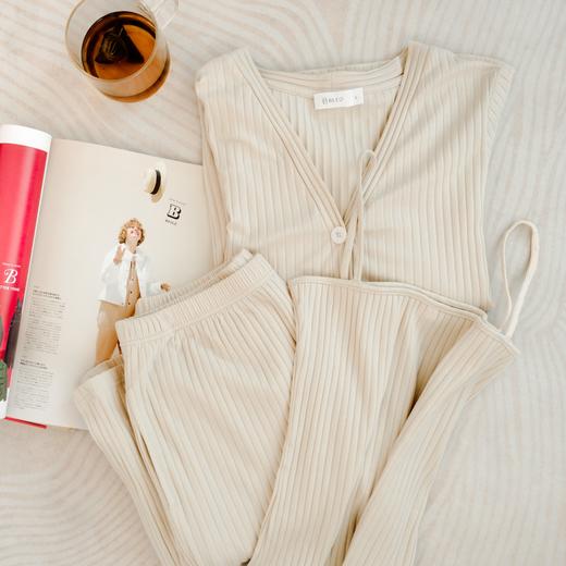 简约舒适   BLEO罗纹针织背心长裤开衫三件套装 商品图1