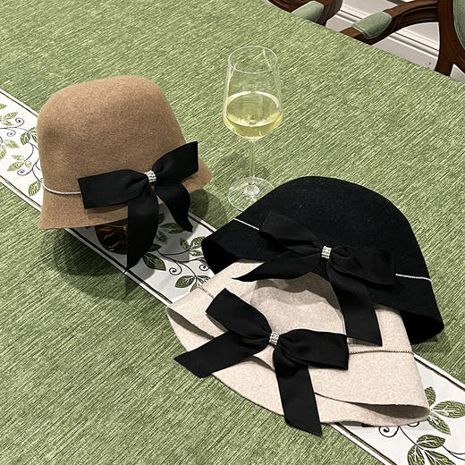 余潇潇 法式优雅风蝴蝶结渔夫帽 商品图0