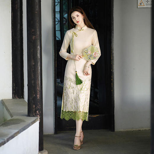 新款麂皮绒旗袍手工盘扣民国设计感小众轻奢改良裙JT82810 商品图3